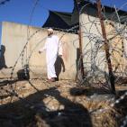 آلاف الفلسطينين يزحفون صوب القدس لأداء صلاة الجمعة الثانية في رمضان