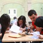 أجواء من تسجيل طلبة الثانوية العامة في جامعة النجاح الوطنية