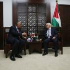 الرئيس محمود عباس يستقبل وزير الخارجية المصري سامح شكري