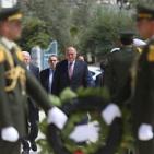 الرئيس محمود عباس يستقبل وزير الخارجية المصري سامح شكري