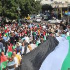 وقفة بغزة تنادي بإنهاء الانقسام الفلسطيني