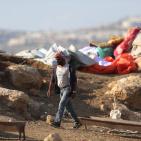 الاحتلال يصادر 6 بركسات سكنية للبدو قرب بلدة جبع شمال القدس