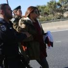 الاحتلال يحاصر قرية باب الشمس ويعتقل 6 نشطاء