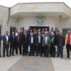 اجتماع شركة مطاحن القمح الذهبي بنقابة تجار المواد الغذائية في الخليل