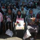 وقفة تضامنية مع الاسرى المضربين عن الطعام في رام الله