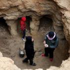 جولة في المقبرة الأثرية الرومانية شمال غزة