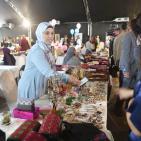 منتدى سيدات الأعمال يفتتح معرض 