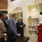 افتتاح متجر 