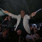 أجواء من البهجة في صفوف المعتصمين في الخان الاحمر بعد قرار الاحتلال تجميد عملية الهدم