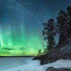 شاهد.. أضواء خلابة تُزين سماء فنلندا