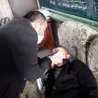 بالصور.. الاحتلال يصيب عشرات الطلبة والمعلمين بالاختناق غرب جنين