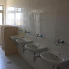 صور.. بلدية بيرزيت تقدم مبنى المدرسة الأرثوذكسية لخدمة مرضى كورونا