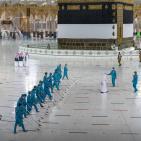 بالصور..  طلائع الحجاج يؤدون طواف القدوم