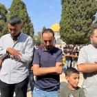 صور: 45 ألف مصلٍ يؤدون صلاة الجمعة في 