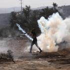 صور: إصابات بالرصاص والاختناق بمواجهات مع الاحتلال في بيتا وبيت دجن