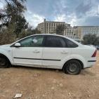 صور: مستوطنون يعطبون إطارات 13 مركبة بالشيخ جراح بالقدس