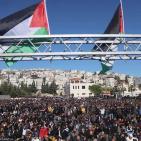 شاهد.. الآلاف يشيعون شهداء لقمة العيش جنوب نابلس