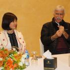 إطلاق جلسة حوارية بين معلمين مشاركين في مسابقات مميزة وطلبة البرلمان الطلابي