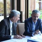 وفد من المعاهد الأزهرية يزور الأخ المناضل فهمي الزعارير