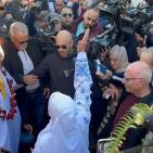 ماهر يونس يعانق الحرية