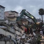 آلاف الضحايا والمصابين إثر زلزالين ضربا تركيا وسوريا