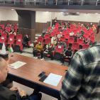 مهندسو الشركة يلقون محاضرةً حول أزمة الطاقة فلسطينيًا وعالميًا بين الحلول والمعيقات