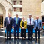 دورة تدريبية في مجال البحث النوعي الخاص بصحة اليافعين