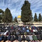 20 ألفا أدوا صلاة الجمعة في رحاب المسجد الأقصى