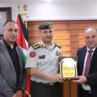 وفد الجمعية الفلسطينية يزور المؤسسة الاستهلاكية العسكرية الأردنية ويبحث آفاق التعاون المشترك