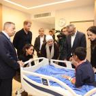بالصور: الأمير هاري وزوجته ميجان يزوران أطفال غزة في مستشفى بالأردن