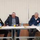 بحضور رئيس الجمعية ومديرها العام.. اللواء ركن أكرم ثوابتة يزور جمعية الهلال الأحمر