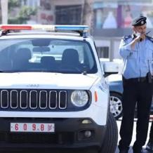 الشرطة تحذر من شظايا الصواريخ وتدعو للبقاء في الطوابق السفلية