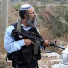 مستوطنون يقتحمون "حلق الرمانة" شمل غرب أريحا