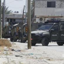 إصابات بالاختناق واعتقال مواطن خلال اقتحام الاحتلال قرية المغير