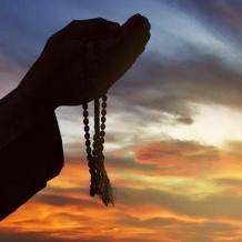 دعاء اليوم الثامن من رمضان 2026 مكتوب | كلمات تفتح أبواب الرحمة والرزق