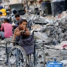 تصعيد إسرائيلي متواصل في غزة وأزمة إنسانية متفاقمة