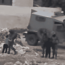 إصابة طفل واعتقال آخر خلال اقتحام الاحتلال مخيم العروب