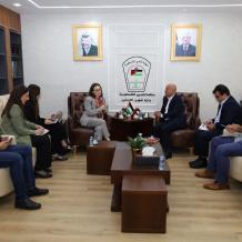 أبو هولي يطالب بلجيكا بحشد دعم دولي للأونروا وتأمين تمويل مستدام