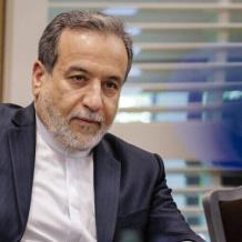 وزير الخارجية الإيراني عراقجي يعود إلى باكستان وينقل شروط طهران لوقف الحرب