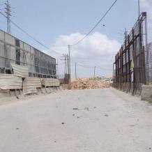 محافظة القدس: اقتحام واسع واعتقالات ومداهمات عنيفة شمال المدينة