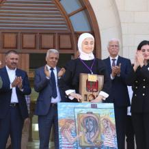 "التربية" تتوج الطالبة نجاة صرصور من سلفيت بلقب "فنان العام 2026"