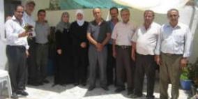 اللجنة الوطنية لدعم الاسرى تزور عائلتي اسيرين في نابلس