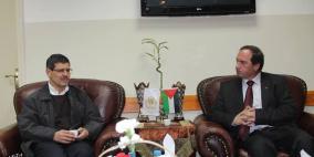 محافظ طولكرم يلتقي وفدا من الوكالة الامريكية للتنمية الدولية