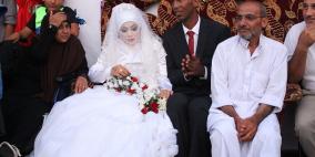 فيديو وصور ..زواج عمر وهبة في مدرسة إيواء صاروخ فلسطيني من طراز جديد