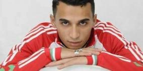 الخليل: اعتصام تضامني مع الأسير المضرب محمود الفسفوس