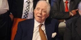 "المعلم" يدخل موسوعة غينيس ك "أطول ممارس لمهنة القانون"