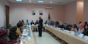 افتتاح دورة في "العلاقات العامة وأصول الأتيكيت"