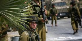 الاحتلال يحاصر مدرسة 'اللبن الساوية' ويمنع الطلبة من دخولها