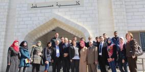 الإعلامية والناشطة السياسية رانيا الحدادين تلتقي طلبة "القدس المفتوحة"