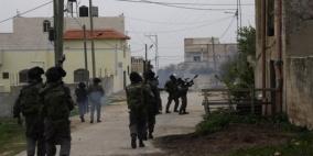 الاحتلال يعتقل نائبا وسيدة من جنين